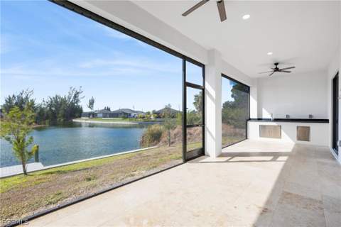 2100 NW 21st St, Cape Coral FL - photo 21 of 24