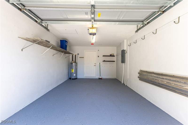 3 bedroom Townhouse at 13150 Broadhurst Loop 204, Enclave At Cypress Lake Condo, Fort Myers — photo 4