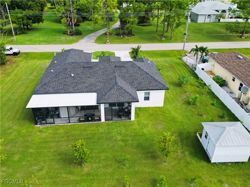 3 bedroom SingleFamilyResidence at 528 Jacaranda Pkwy E, Cape Coral, Cape Coral — photo 5