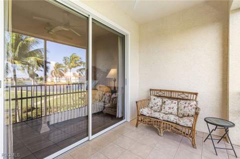 11110 Harbour Yacht Ct 33B, Fort Myers FL - photo 16 of 43