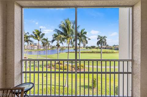 11110 Harbour Yacht Ct 33B, Fort Myers FL - photo 7 of 43