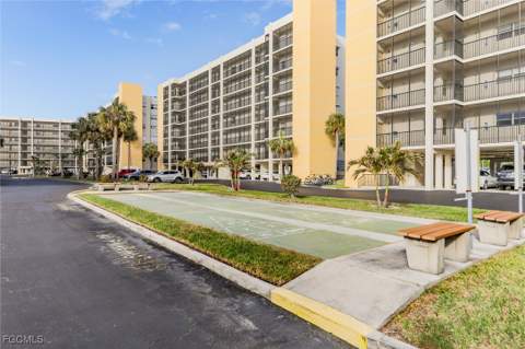 4481 Bay Beach Ln 214, Fort Myers Beach FL - photo 17 of 23