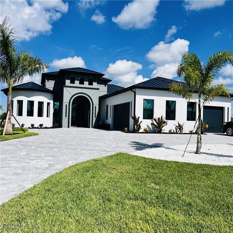 4 bedroom SingleFamilyResidence at 4218 SW 17th Ave, Cape Coral, Cape Coral — photo 3