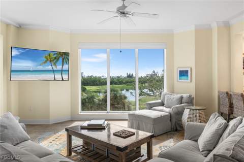 4198 Bay Beach Ln 126, Fort Myers Beach FL - photo 13 of 50