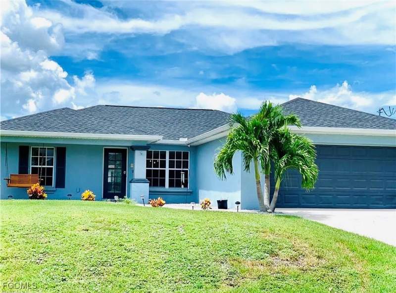 3 bedroom SingleFamilyResidence at 3010 NE 1st Ave 0, Cape Coral, Cape Coral — photo 2