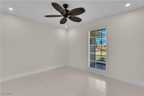 491 Cypress Way E, Naples FL - photo 14 of 42