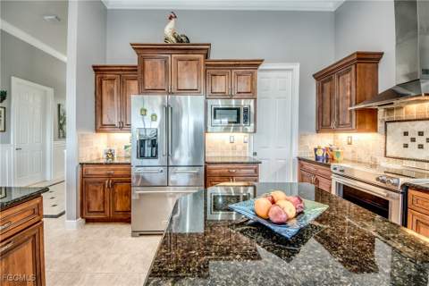 1640 Beach Pkwy 301, Cape Coral FL - photo 24 of 40