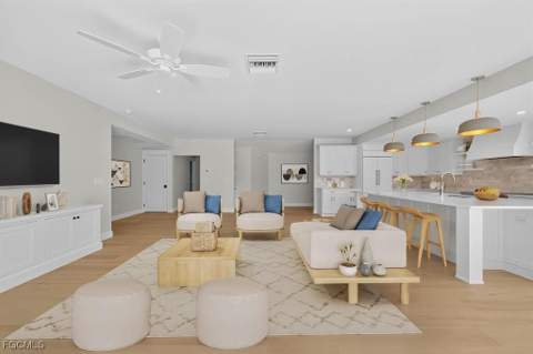 924 Kings Crown Dr, Sanibel FL - photo 6 of 49