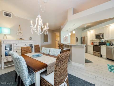 9566 Gulf Shore Dr 102, Naples FL - photo 6 of 34