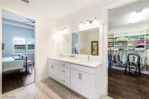 9335 Surfbird Ct, Naples FL - photo 16 of 47