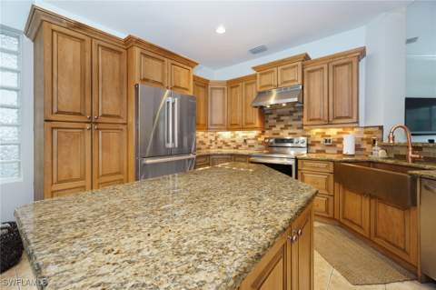 3188 Sundance Cir, Naples FL - photo 18 of 39