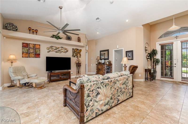 3 bedroom SingleFamilyResidence at 2239 Old Burnt Store Rd N, Cape Coral, Cape Coral — photo 4