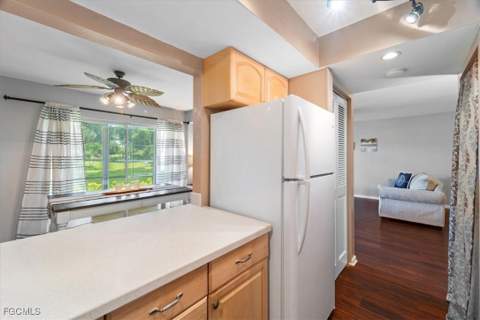 5405 Peppertree Dr 3, Fort Myers FL - photo 13 of 29