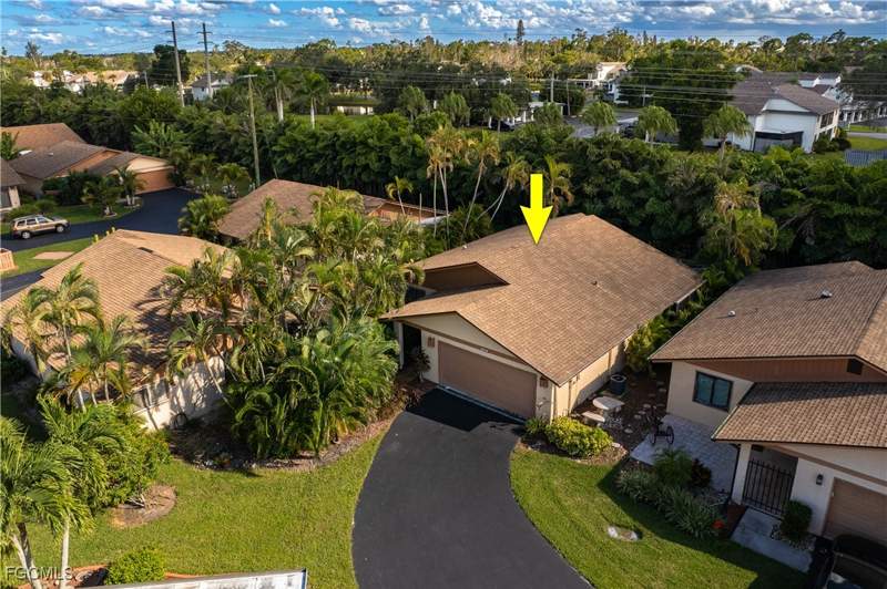 2 bedroom SingleFamilyResidence at 6468 Royal Woods Dr, Royal Woods, Fort Myers — photo 2