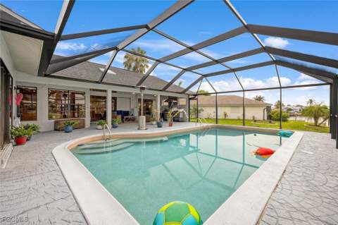 1404 SW 49th Ter, Cape Coral FL - photo 10 of 49