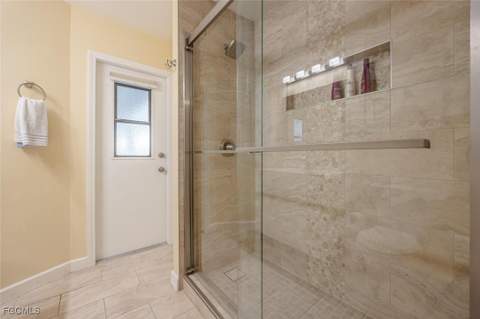 1404 SW 49th Ter, Cape Coral FL - photo 12 of 49