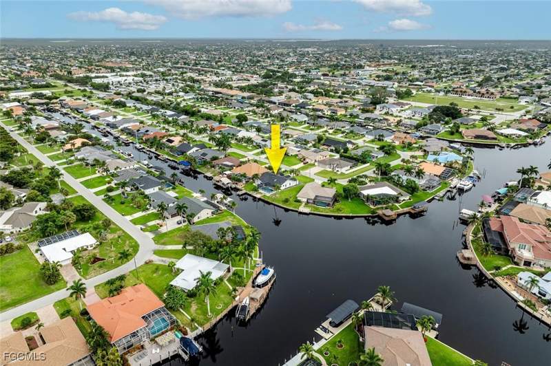 3 bedroom SingleFamilyResidence at 1404 SW 49th Ter, Cape Coral, Cape Coral — photo 3