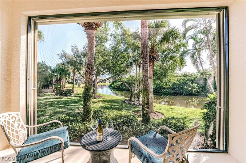 3 bedroom SingleFamilyResidence at 8920 Crown Colony Blvd, Cambridge Place, Fort Myers — photo 4