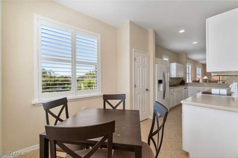 3970 Loblolly Bay Dr 301, Naples FL - photo 8 of 31