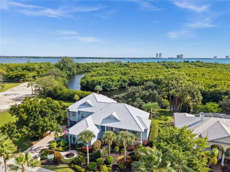 3 bedroom SingleFamilyResidence at 6076 Eagle Watch Ct, Marsh Pointe, North Fort Myers — photo 2