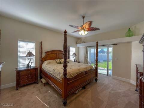 4436 SE 11th Pl, Cape Coral FL - photo 15 of 38