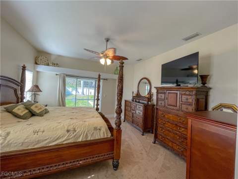 4436 SE 11th Pl, Cape Coral FL - photo 17 of 38