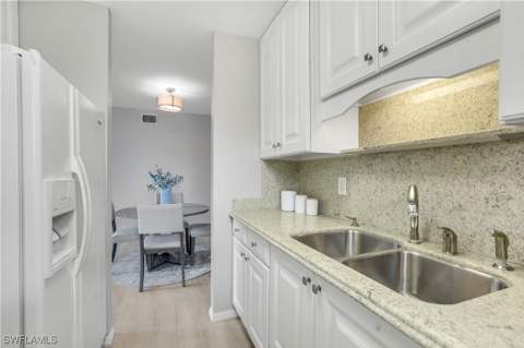 766 Central Ave 313, Naples FL - photo 10 of 30