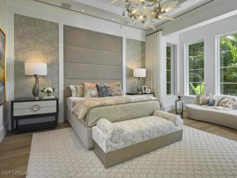 2075 Gordon Dr E, Naples FL - photo 17 of 38