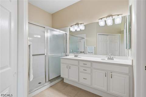 12784 Devonshire Lakes Cir, Fort Myers FL - photo 17 of 44