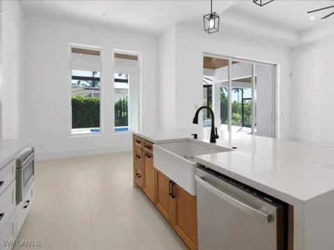 131 Bald Eagle Dr, Marco Island FL - photo 17 of 41