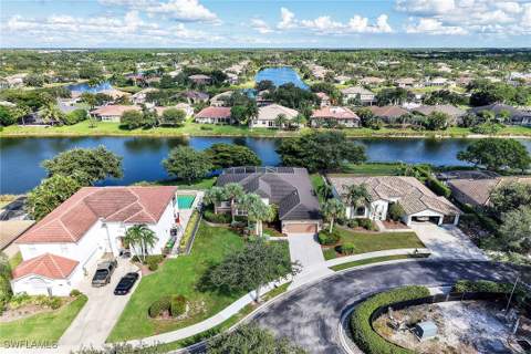 14611 Indigo Lakes Cir, Naples FL - photo 19 of 32