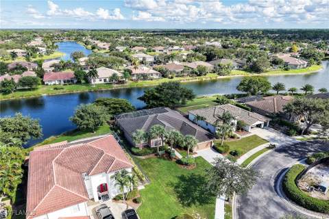 14611 Indigo Lakes Cir, Naples FL - photo 20 of 32
