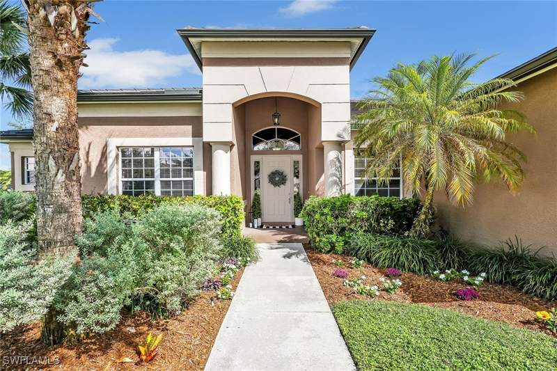 4 bedroom SingleFamilyResidence at 14611 Indigo Lakes Cir, Indigo Lakes, Naples — photo 3