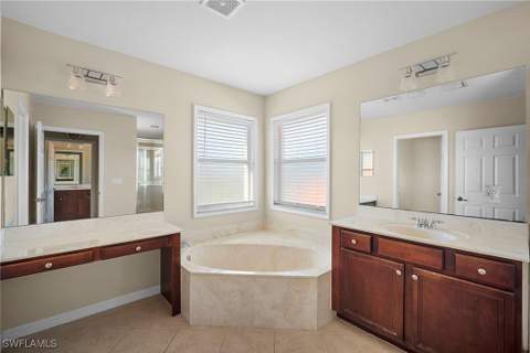 8542 Sumner Ave 1, Fort Myers FL - photo 12 of 18