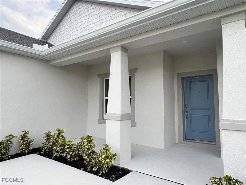 4 bedroom SingleFamilyResidence at 1232 NW 21st Pl, Cape Coral, Cape Coral — photo 2
