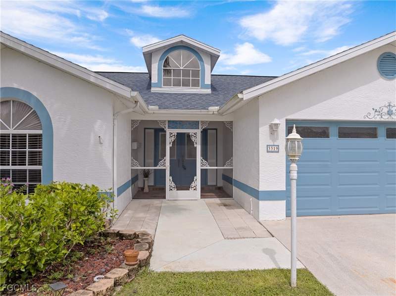 2 bedroom SingleFamilyResidence at 3319 Clubview Dr, Sabal Springs Golf And Racquet Club, North Fort Myers — photo 3