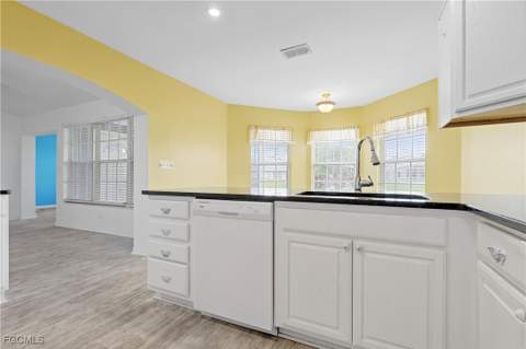 3319 Clubview Dr, North Fort Myers FL - photo 8 of 34