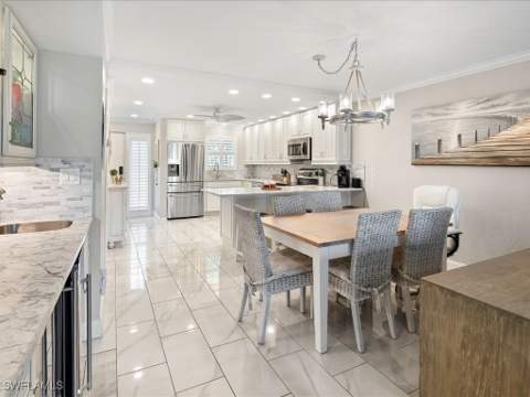1128 Bald Eagle Dr 102, Marco Island FL - photo 13 of 26