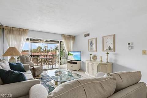 4417 Spanker Ct 3C, Fort Myers FL - photo 6 of 40