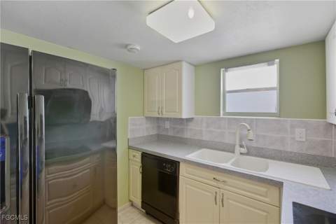 4931 Vincennes Ct 6, Cape Coral FL - photo 15 of 26