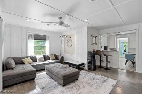 167 Coconut Dr, Fort Myers Beach FL - photo 10 of 34