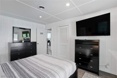 167 Coconut Dr, Fort Myers Beach FL - photo 15 of 34