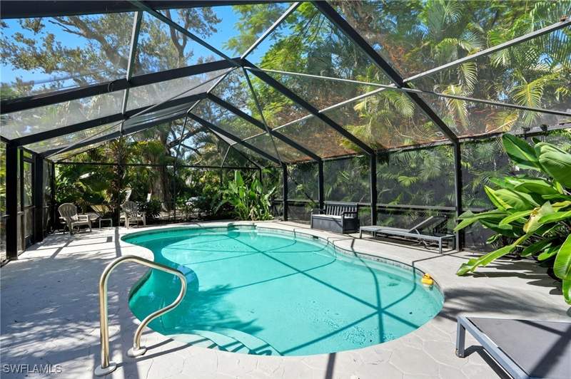 3 bedroom SingleFamilyResidence at 167 Coconut Dr, Gulf View Plaza, Fort Myers Beach — photo 2