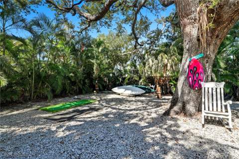 167 Coconut Dr, Fort Myers Beach FL - photo 20 of 34
