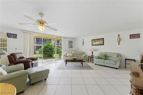 2907 Del Prado Blvd S B7, Cape Coral FL - photo 8 of 25