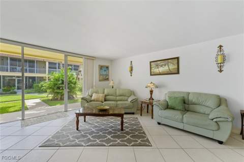 2907 Del Prado Blvd S B7, Cape Coral FL - photo 9 of 25