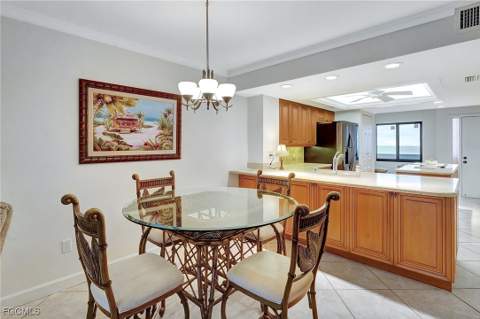 4263 Bay Beach Ln 714, Fort Myers Beach FL - photo 10 of 45
