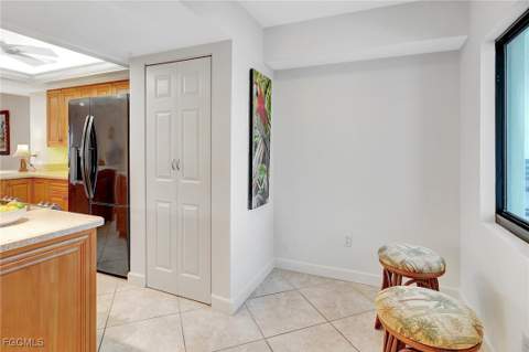4263 Bay Beach Ln 714, Fort Myers Beach FL - photo 20 of 45