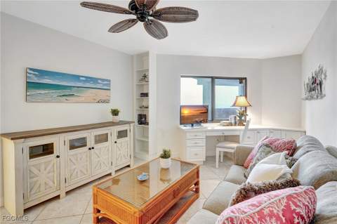 4263 Bay Beach Ln 714, Fort Myers Beach FL - photo 22 of 45