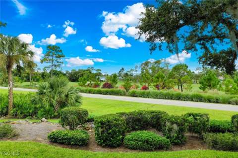 15634 Carriedale Ln 4, Fort Myers FL - photo 19 of 45